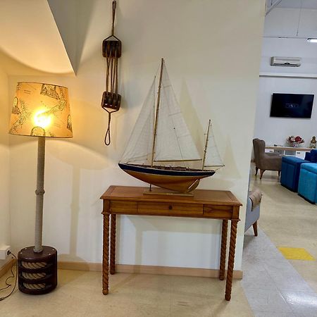 Apartamentos Turisticos Mediterraneo Картахена Екстериор снимка