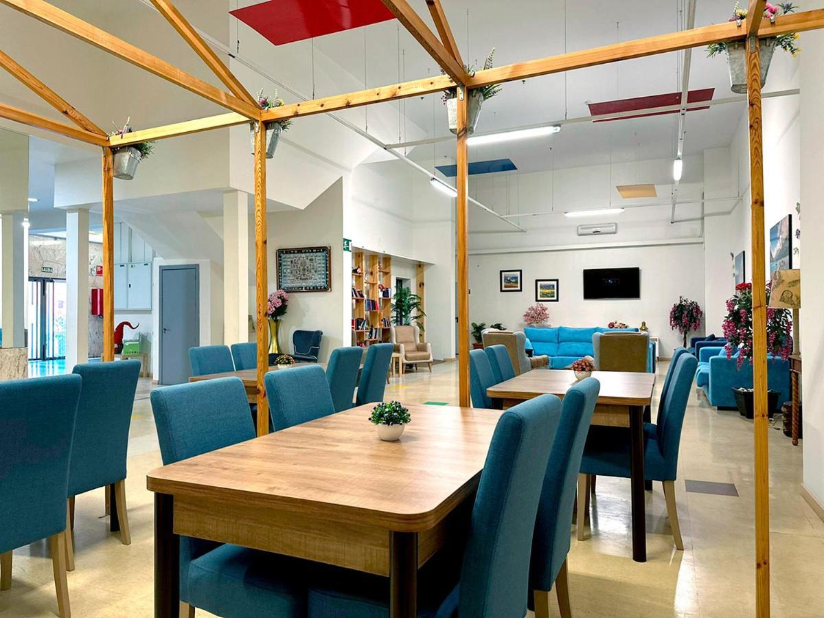 Apartamentos Turisticos Mediterraneo Картахена Екстериор снимка