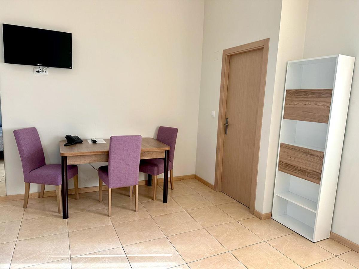 Apartamentos Turisticos Mediterraneo Картахена Екстериор снимка