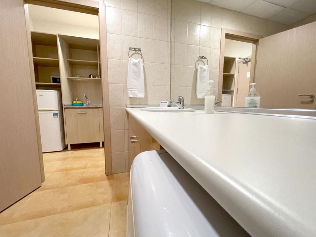 Apartamentos Turisticos Mediterraneo Картахена Екстериор снимка